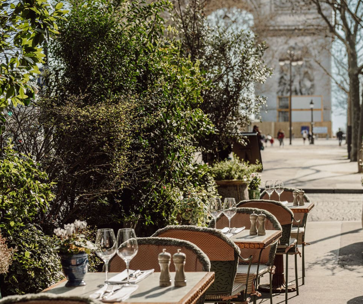 Les Jardins du Presbourg une adresse incontournable des Parisiens