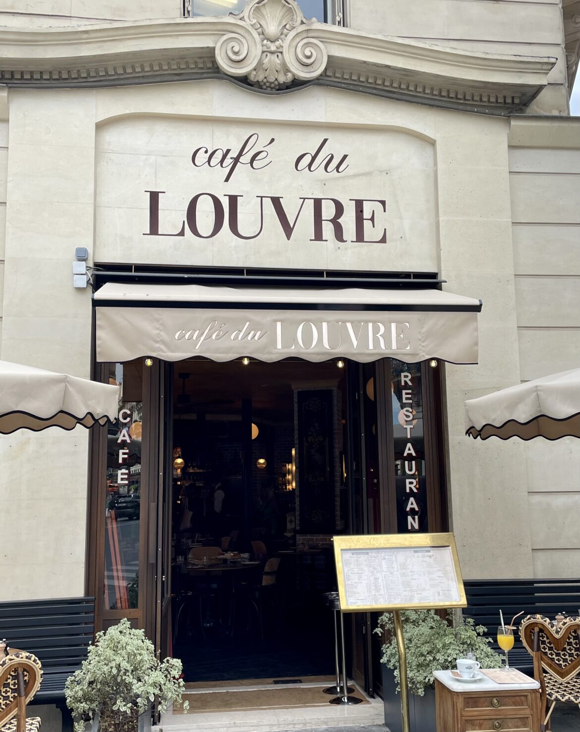 Le Café du Louvre : Une nouvelle brasserie  au cœur de Paris